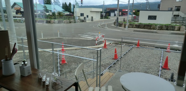 店舗から東側